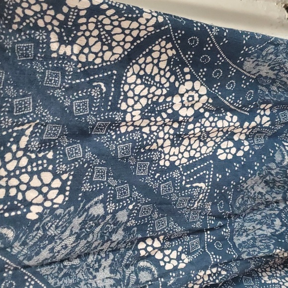 Lovestitch Boho Maxi Dress in Floral, Geometric Design, Deep V-Neck••Prairie M/L - Picture 4 of 9